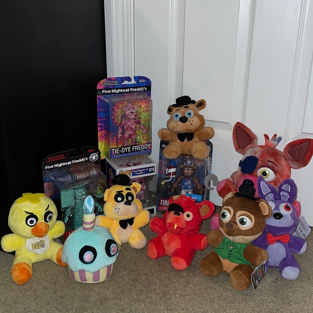 Fnaf Merch Bundle!